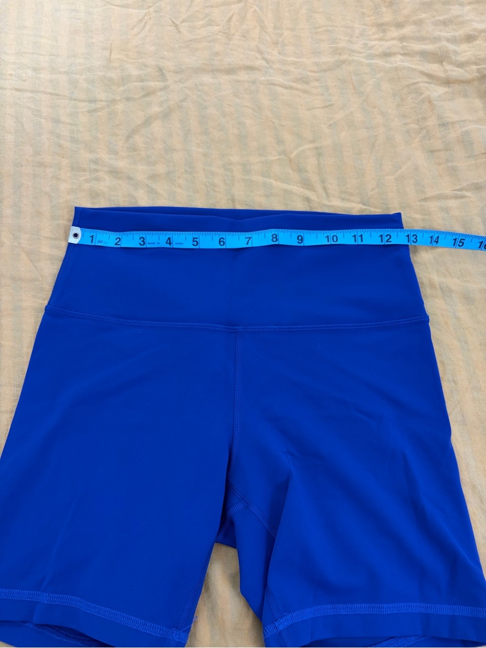 Lululemon bike shorts - Picture 3 of 5